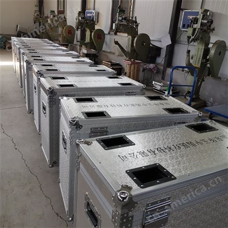 非标定制 航空箱 铝合金箱 航天拉杆箱 工具手提箱 仪器仪表铝箱