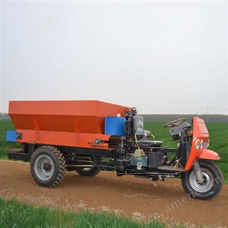 农用撒粪车 三轮自走式撒肥机  干湿两用有机肥撒粪车