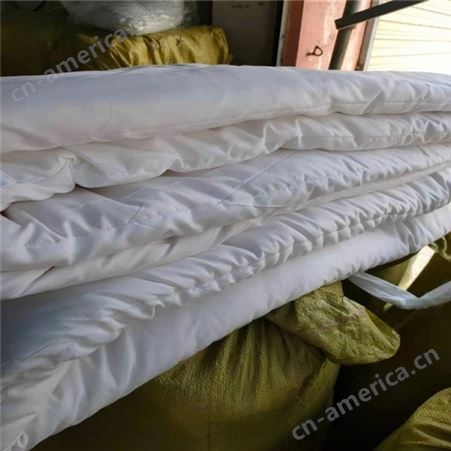 新疆棉花被 棉胎棉絮 长期出售 布尔玛被服