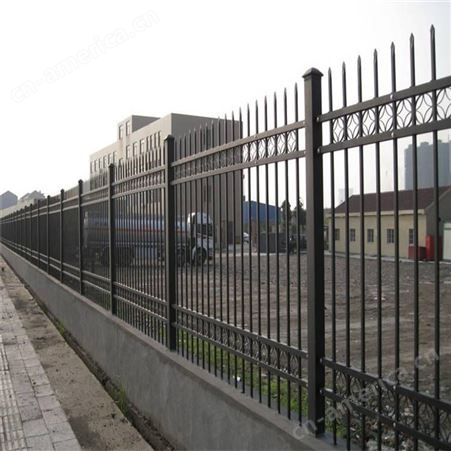 锌钢护栏厂家供应 工厂学校围墙锌钢护栏小区庭院锌钢围栏护栏