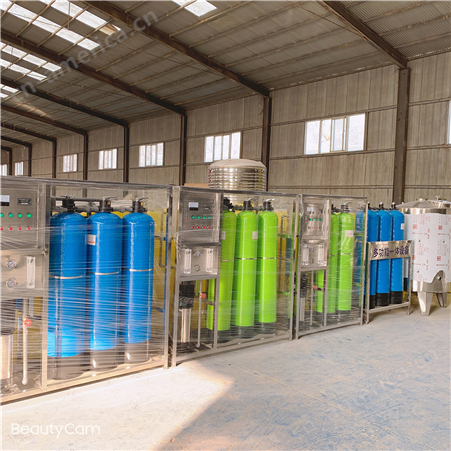 可兰士供应车用尿素液生产设备机器 玻璃水制作 一机多用